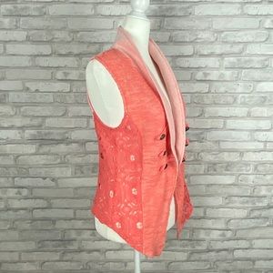 Vanity Pink Vest w/ Lace Sides Size Large NWT